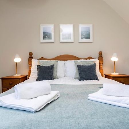 Auckland View - A Comfy & Spacious 4Bed With Views Coundon Exterior foto